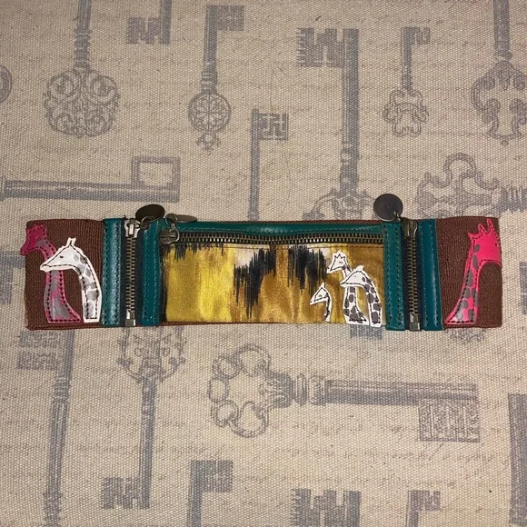 Anthropologie | Accessories | Anthropologie Giraffe Zipper  display picture 3